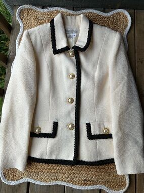 Barrie Pace Cream Tweed Blazer with Black Trim